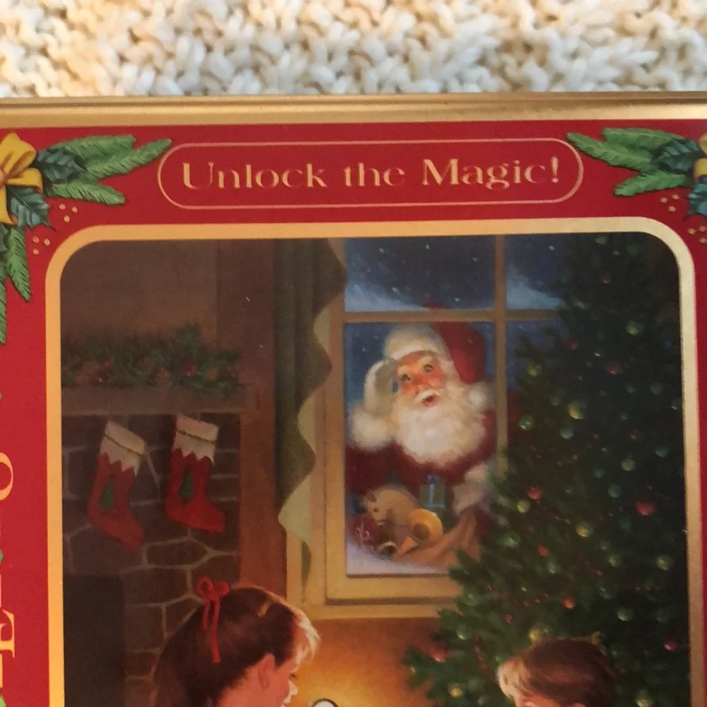 Nabisco Vintage Oreo Christmas Cookie Tin 1992